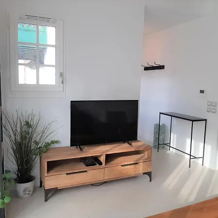 Appartement De Standing Au Coeur De Saint-Jean-De-Luz, A 200M De La Plage - Fr-1-239-595 Exterior foto