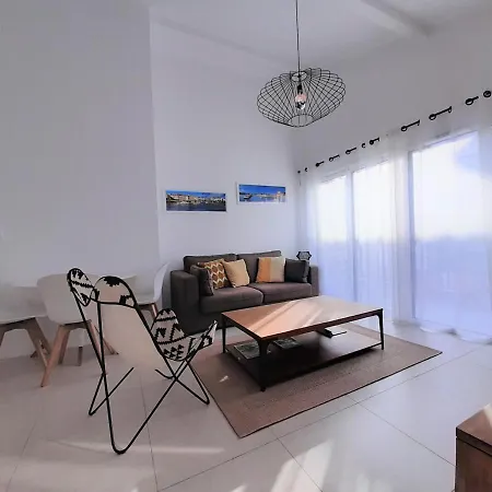Appartement De Standing Au Coeur De Saint-Jean-De-Luz, A 200M De La Plage - Fr-1-239-595 Exterior foto
