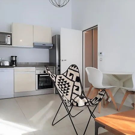 Appartement De Standing Au Coeur De Saint-Jean-De-Luz, A 200M De La Plage - Fr-1-239-595 Exterior foto