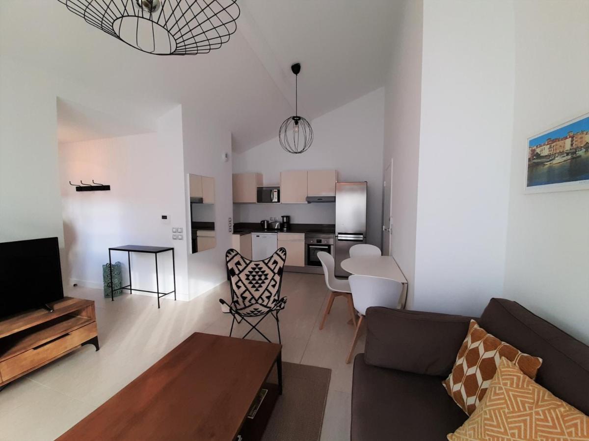 Apartment De Standing Au Coeur De Saint-jean-de-luz, A 200m De La - Fr-1-239-595 *