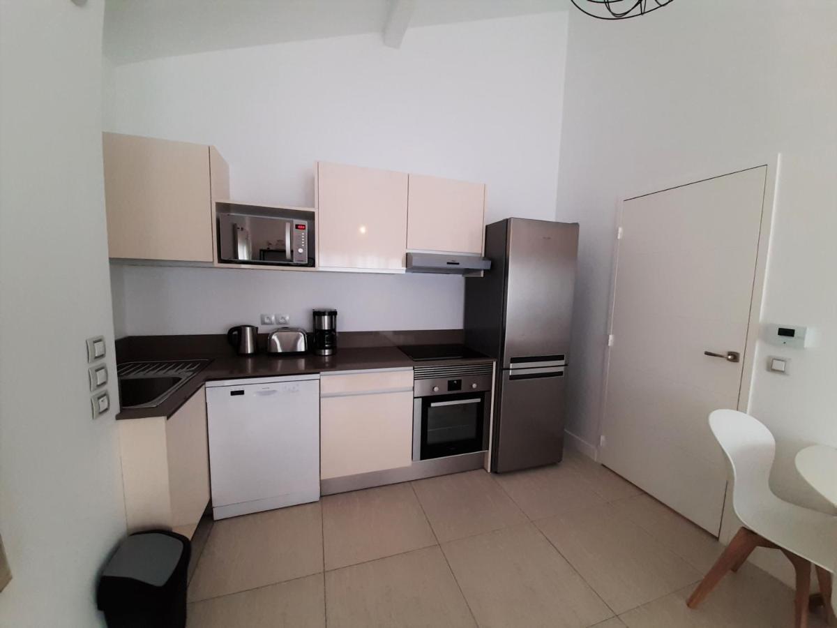 De Standing Au Coeur De Saint-jean-de-luz, A 200m De La - Fr-1-239-595 Apartment